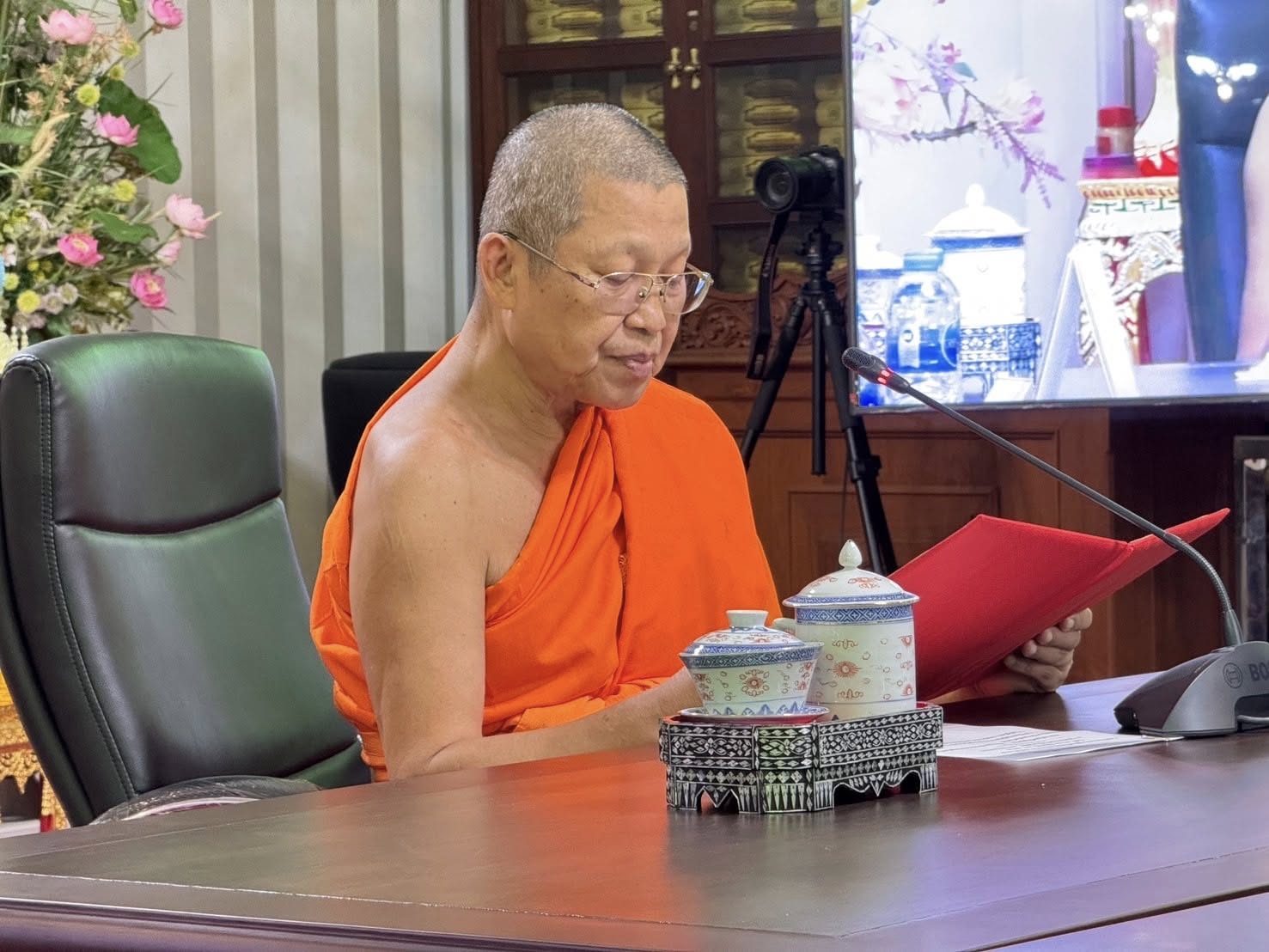 เปิดประชุมสมัยสามัญ ครั้งที่ ๑/๒๕๖๘ องค์กรพระธรรมทูตไทยในสหราชอาณาจักรและไอร์แลนด์